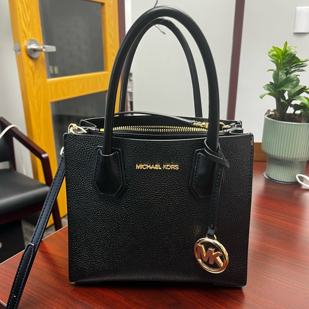 Michael Kors crossbody bag